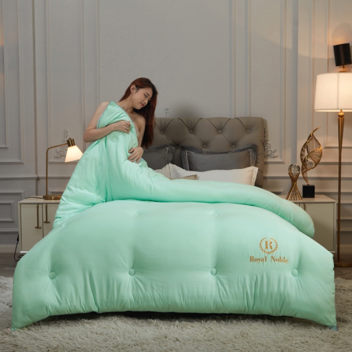 91家纺网 家纺一手货源 找家纺 天瑜家纺 2023洛卡棉冬被秋冬被子丝棉被芯 水绿