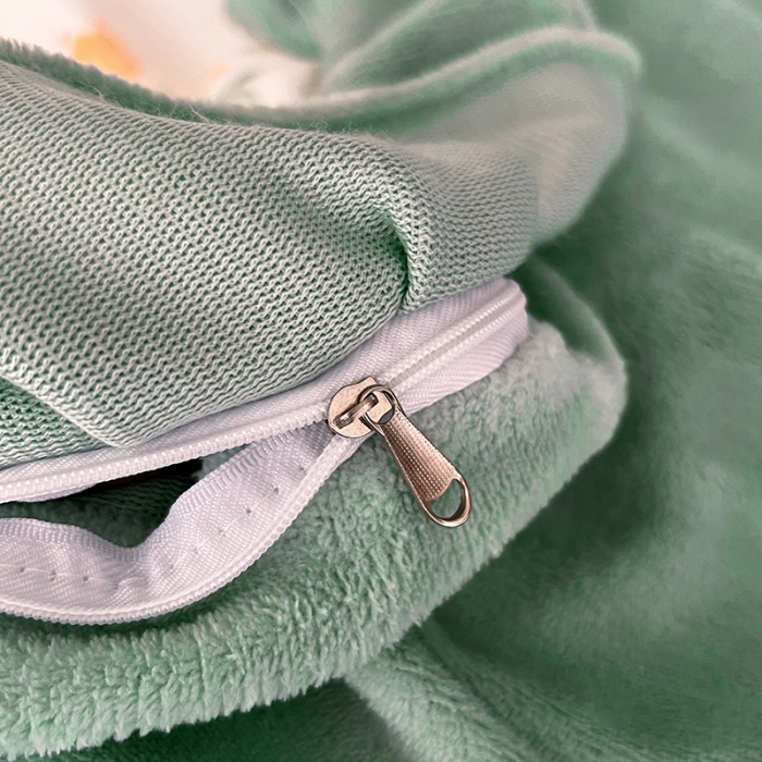 91家纺网 家纺一手货源 找家纺 维娜斯 2022新款高克重牛奶绒花边四件套 花边-可爱熊