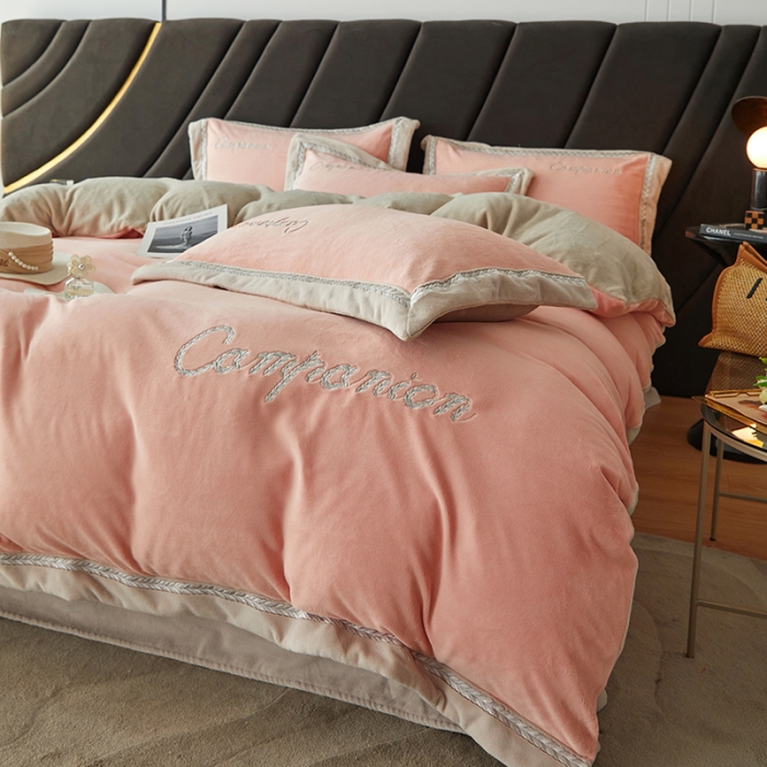 91家纺网 家纺一手货源 找家纺 安妮 新品A类高克重250克升级版牛奶绒四件套-轻颜 胭脂粉