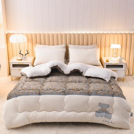 91家纺网 家纺一手货源 找家纺 芃成 2022新款加厚牛奶绒羊羔绒绣花冬被被芯 小香风熊咖