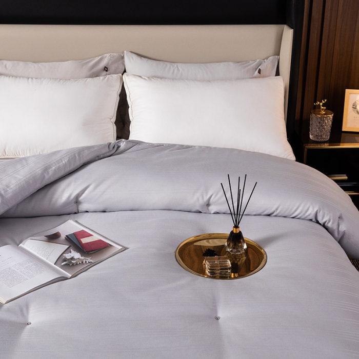 91家纺网 家纺一手货源 找家纺 被靠被 2023新款桑蚕丝大豆纤维被系列 灰色