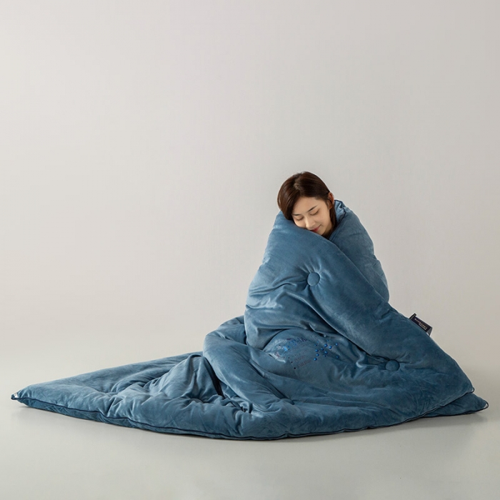 91家纺网 家纺一手货源 找家纺 （总）被靠被 2023新款石墨烯科技发热被子系列