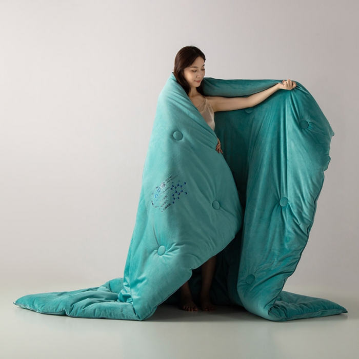 91家纺网 家纺一手货源 找家纺 被靠被 2023新款石墨烯科技发热被子系列 云雾蓝