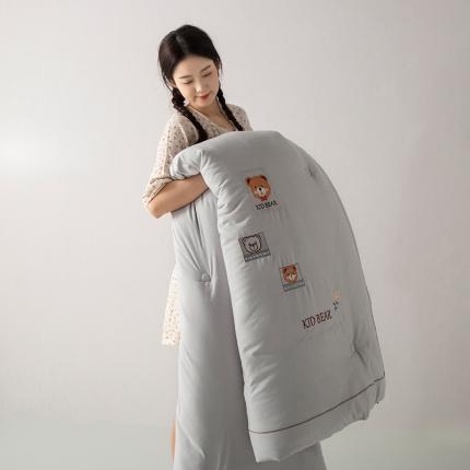 91家纺网 家纺一手货源 找家纺 （总）被靠被 2023新款雅芙棉石墨烯发热被小熊系列