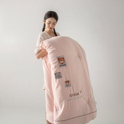 91家纺网 家纺一手货源 找家纺 （总）被靠被 2023新款雅芙棉石墨烯发热被小熊系列