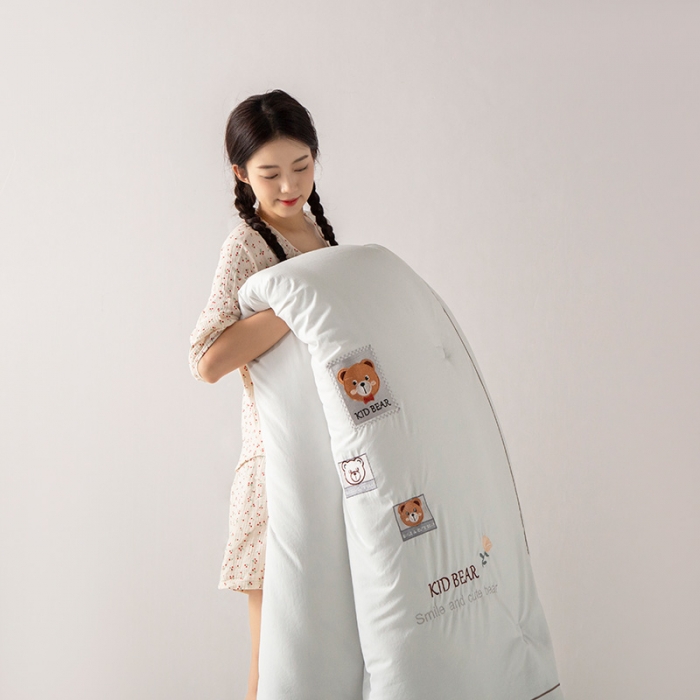 91家纺网 家纺一手货源 找家纺 （总）被靠被 2023新款雅芙棉石墨烯发热被小熊系列