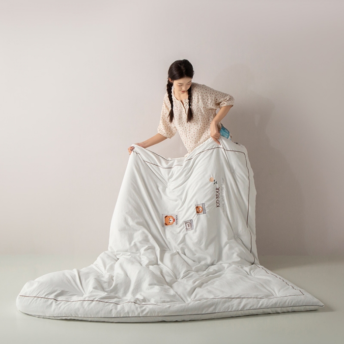 91家纺网 家纺一手货源 找家纺 （总）被靠被 2023新款雅芙棉石墨烯发热被小熊系列