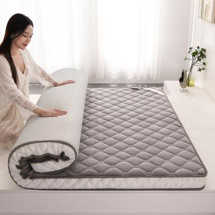 91家纺网 家纺一手货源 找家纺 亿丁点 2023新款牛奶绒乳胶记忆棉双人床垫 大床灰色