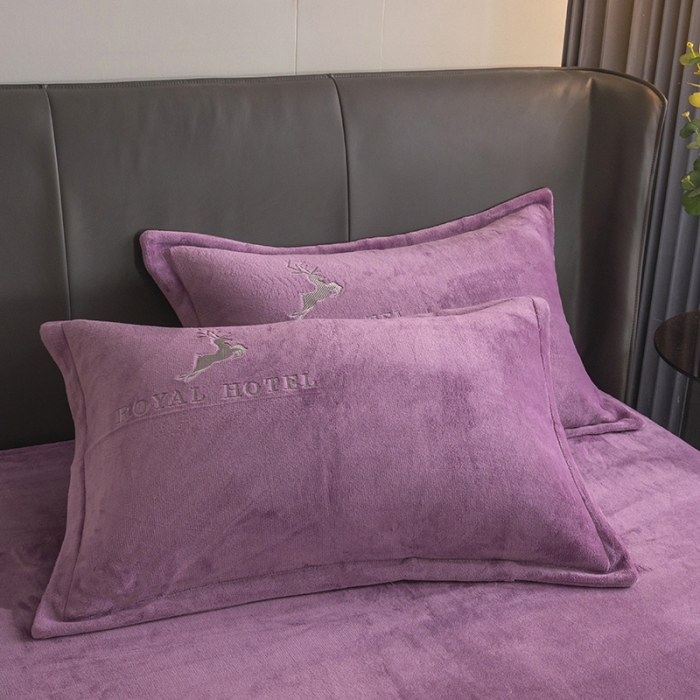 91家纺网 家纺一手货源 找家纺 纽缦 2022新款牛奶绒四件套 鹿有你（浪漫紫）