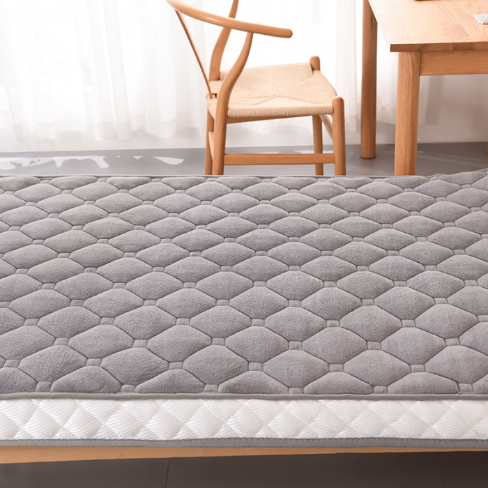 91家纺网 家纺一手货源 找家纺 亿丁点 2023新款牛奶绒乳胶记忆棉学生床垫 牛奶绒灰色（小床）