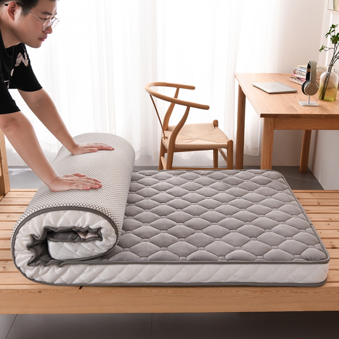 91家纺网 家纺一手货源 找家纺 亿丁点 2023新款牛奶绒乳胶记忆棉学生床垫 牛奶绒灰色（小床）