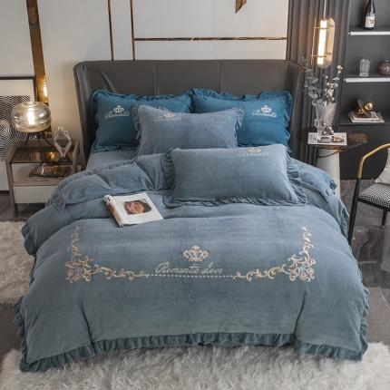 91家纺网 家纺一手货源 找家纺 纽缦 2022新款牛奶绒四件套时尚典范系列 时尚典范蓝灰