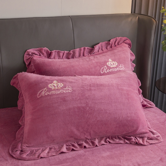 91家纺网 家纺一手货源 找家纺 纽缦 2022新款牛奶绒四件套时尚典范系列 时尚典范豆沙