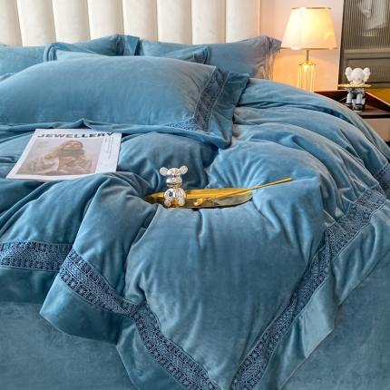 91家纺网 家纺一手货源 找家纺 冬天撸猫感牛奶绒床上四件套双面保暖珊瑚绒镂空边被套爱丽典雅灰