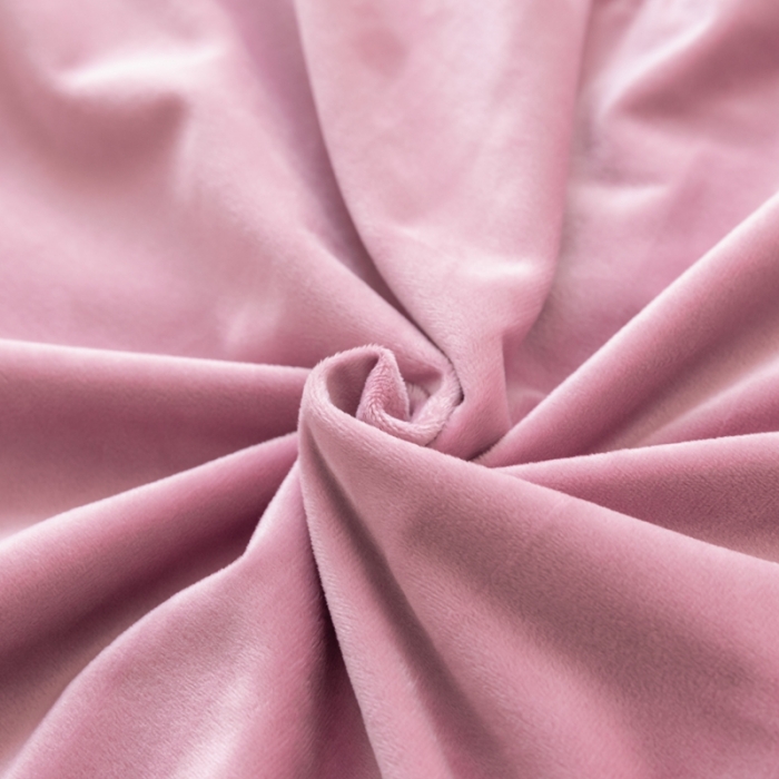 91家纺网 家纺一手货源 找家纺 冬天撸猫感牛奶绒床上四件套双面保暖珊瑚绒镂空边被套爱丽少女粉