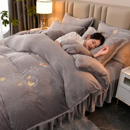 澳洲羽 2024新款纯色牛奶绒绣花四件套 富贵紫