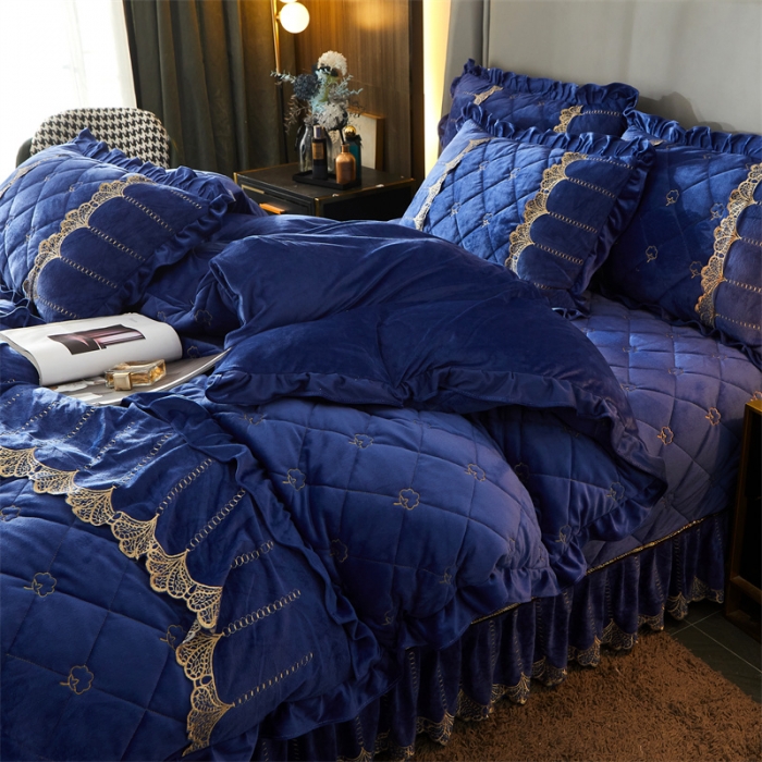 91家纺网 家纺一手货源 找家纺 （总）十个点家纺 2024新款刺绣水晶绒床盖四件套