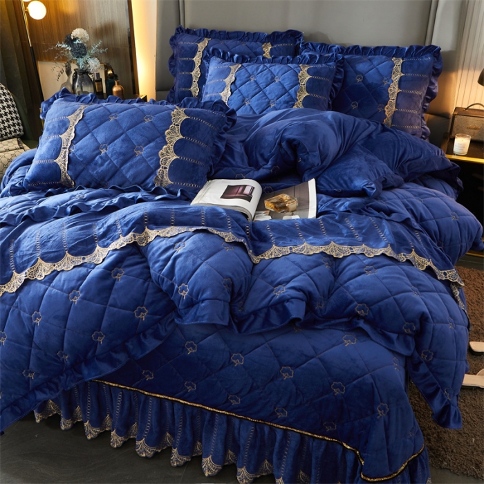 91家纺网 家纺一手货源 找家纺 （总）十个点家纺 2024新款刺绣水晶绒床盖四件套