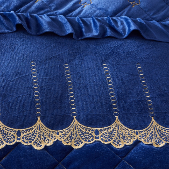 91家纺网 家纺一手货源 找家纺 十个点家纺 2024新款刺绣水晶绒床盖四件套 宝蓝