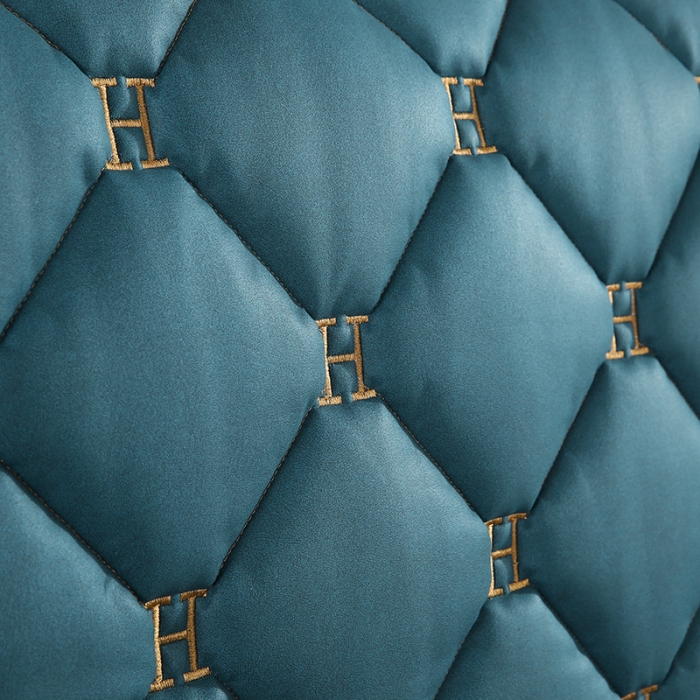 91家纺网 家纺一手货源 找家纺 情恒 2025新款防撞加厚夹棉刺绣绗缝全包床头罩大靠背靠垫-科技布 梦幻蓝