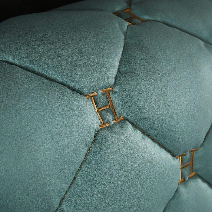 91家纺网 家纺一手货源 找家纺 情恒 2025新款防撞加厚夹棉刺绣绗缝全包床头罩大靠背靠垫-科技布 墨绿