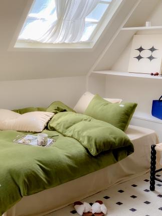 91家纺网 家纺一手货源 找家纺 （总）洋铭区2022新款小清新撞色系列绒四件套