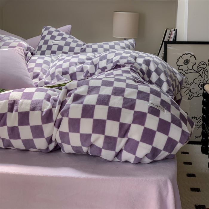 91家纺网 家纺一手货源 找家纺 洋铭区2022新款小清新撞色系列绒四件套 棋盘格紫