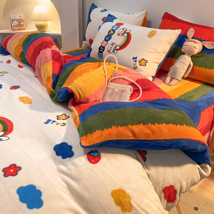 91家纺网 家纺一手货源 找家纺 金爱家 2023新款牛奶绒小清新四件套 彩虹兔