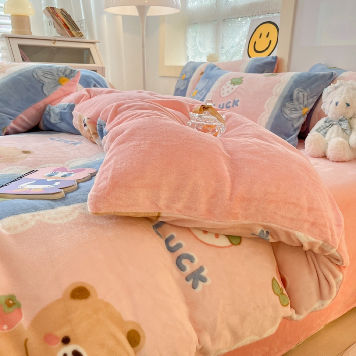 91家纺网 家纺一手货源 找家纺 金爱家 2023新款牛奶绒小清新四件套 多多