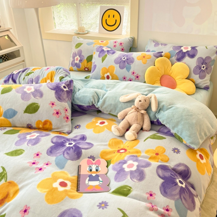 91家纺网 家纺一手货源 找家纺 金爱家 2023新款牛奶绒小清新四件套 花开富贵