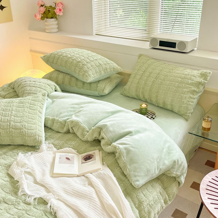 91家纺网 家纺一手货源 找家纺 （总）金爱家 2023新款全消光牛奶绒獭兔毛绒四件套