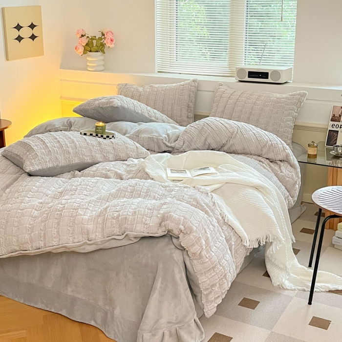 91家纺网 家纺一手货源 找家纺 金爱家 2023新款全消光牛奶绒獭兔毛绒四件套 兔毛绒-典雅灰