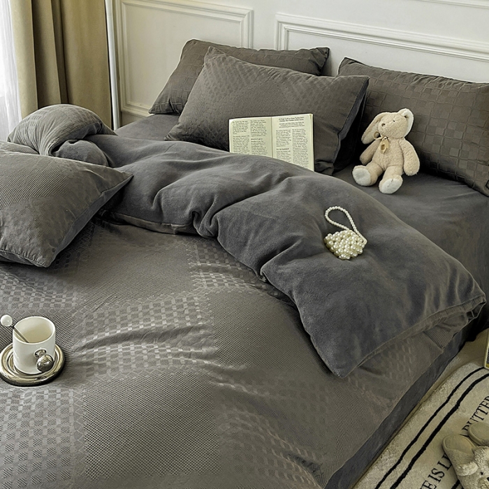 91家纺网 家纺一手货源 找家纺 金丝鸟 2022全棉华夫格提花加牛奶绒四件套 拉夫格灰