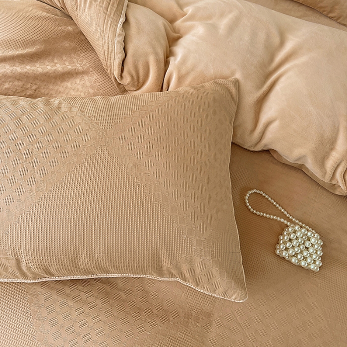 91家纺网 家纺一手货源 找家纺 金丝鸟 2022全棉华夫格提花加牛奶绒四件套 拉夫格驼