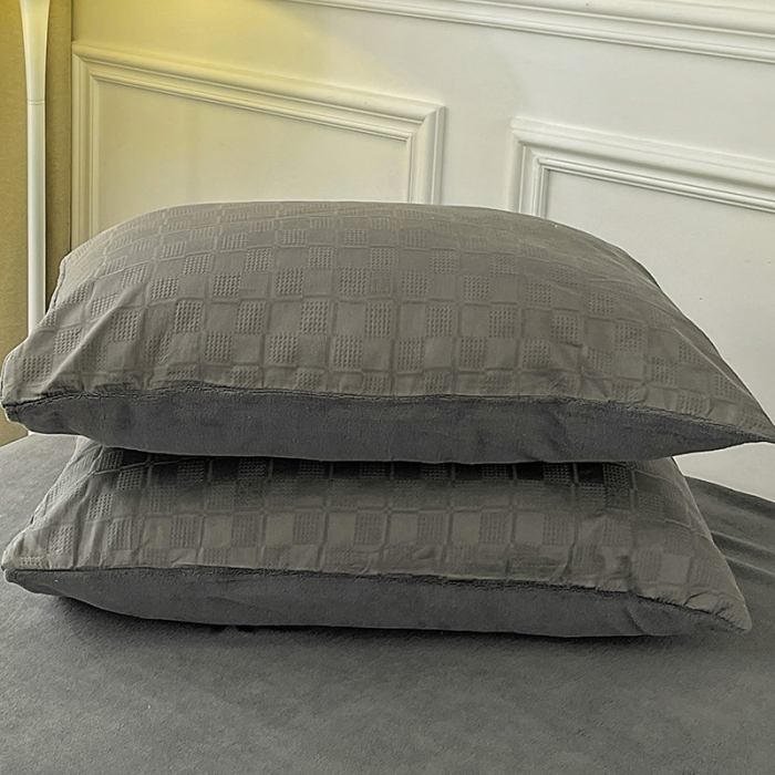 91家纺网 家纺一手货源 找家纺 金丝鸟 2022全棉华夫格提花加牛奶绒四件套 苏珊格灰