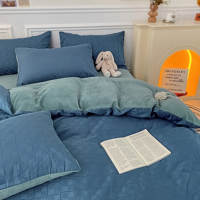 91家纺网 家纺一手货源 找家纺 金丝鸟 2022全棉华夫格提花加牛奶绒四件套 苏珊格蓝