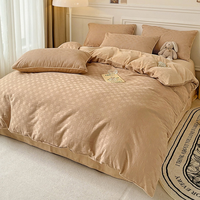 91家纺网 家纺一手货源 找家纺 金丝鸟 2022全棉华夫格提花加牛奶绒四件套 苏珊格驼