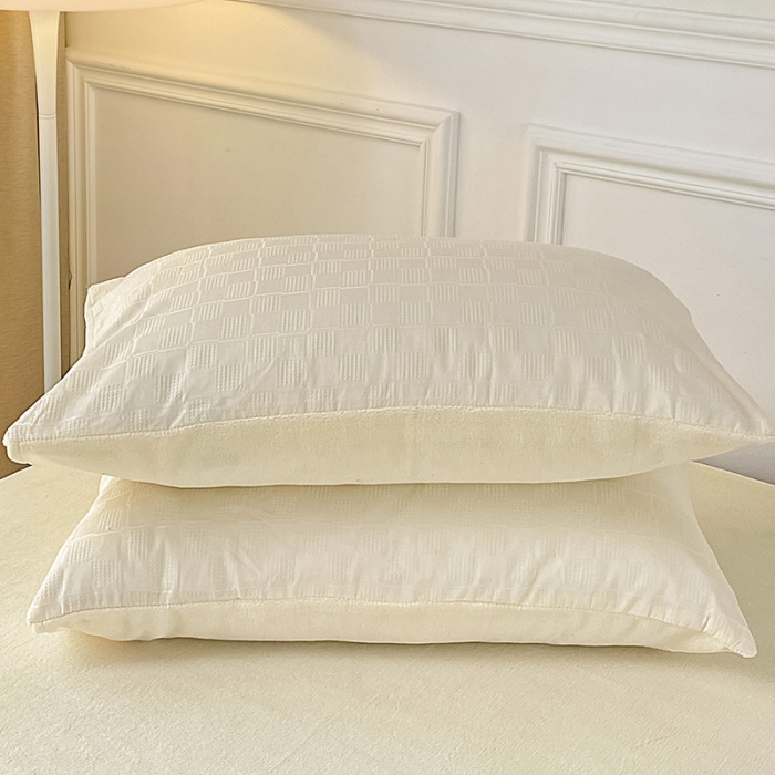 91家纺网 家纺一手货源 找家纺 金丝鸟 2022全棉华夫格提花加牛奶绒四件套 苏珊格白