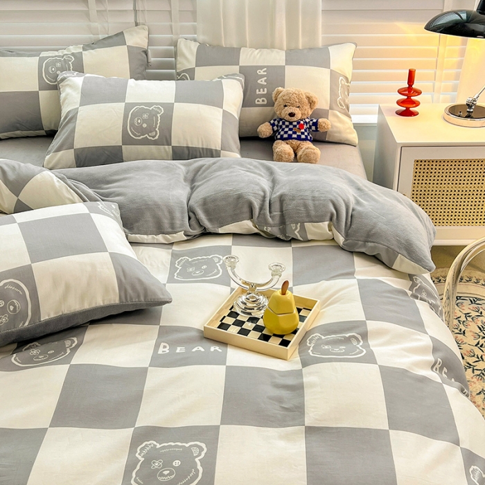 91家纺网 家纺一手货源 找家纺 金丝鸟 2022全棉印花加牛奶绒四件套 无影熊