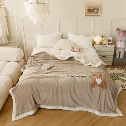 铭动23新款牛奶绒羊羔绒双面贴布刺绣小熊毛毯盖毯披肩毯 大肚熊 +咖色