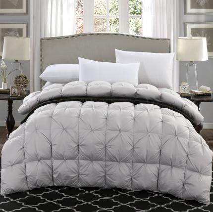 91家纺网 家纺一手货源 找家纺 2024年新款柔赛丝扭花95羽绒被加厚冬被可定做斤数 灰