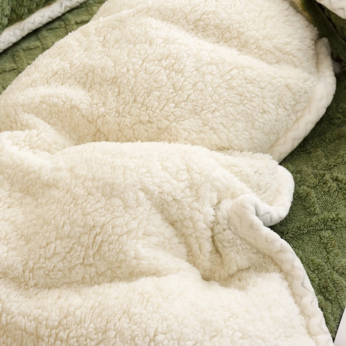 91家纺网 家纺一手货源 找家纺 启优 2022新款AB版塔芙绒羊羔绒毛毯/被套被套 茶绿