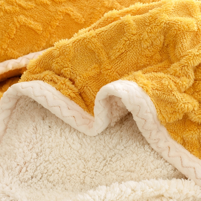 91家纺网 家纺一手货源 找家纺 启优 2022新款AB版塔芙绒羊羔绒毛毯/被套被套 黄色