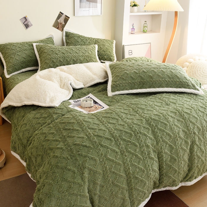 91家纺网 家纺一手货源 找家纺 启优 2022新款AB版加厚塔芙绒雕花绒四件套 茶绿