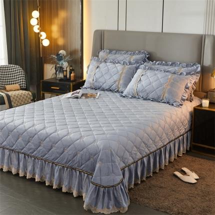 91家纺网 家纺一手货源 找家纺 十个点家纺 2024新款刺绣水晶绒床盖三件套 灰色