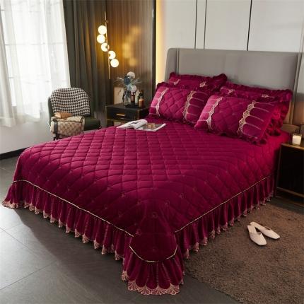 91家纺网 家纺一手货源 找家纺 十个点家纺 2024新款刺绣水晶绒床盖三件套 酒红