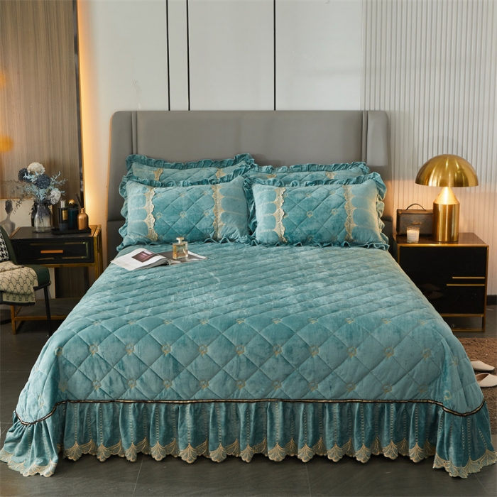 91家纺网 家纺一手货源 找家纺 （总）十个点家纺 2024新款刺绣水晶绒床盖三件套