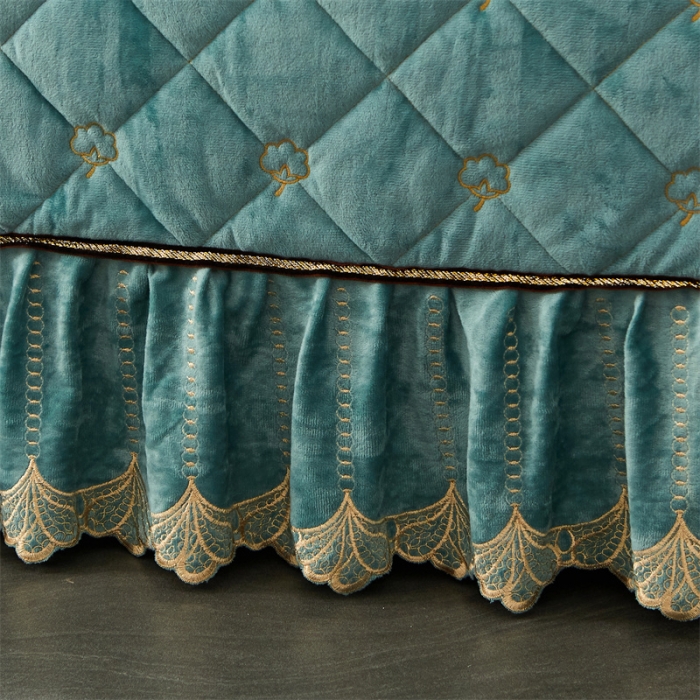 91家纺网 家纺一手货源 找家纺 （总）十个点家纺 2024新款刺绣水晶绒床盖三件套