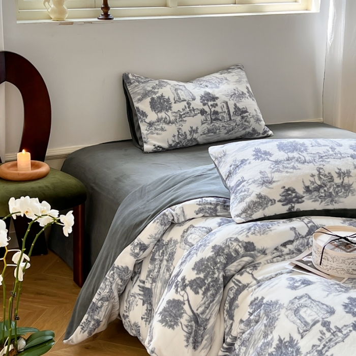 91家纺网 家纺一手货源 找家纺 六巷胡同 2022新款赫本复古油画风200g牛奶绒四件套 巴赫庄园-深灰