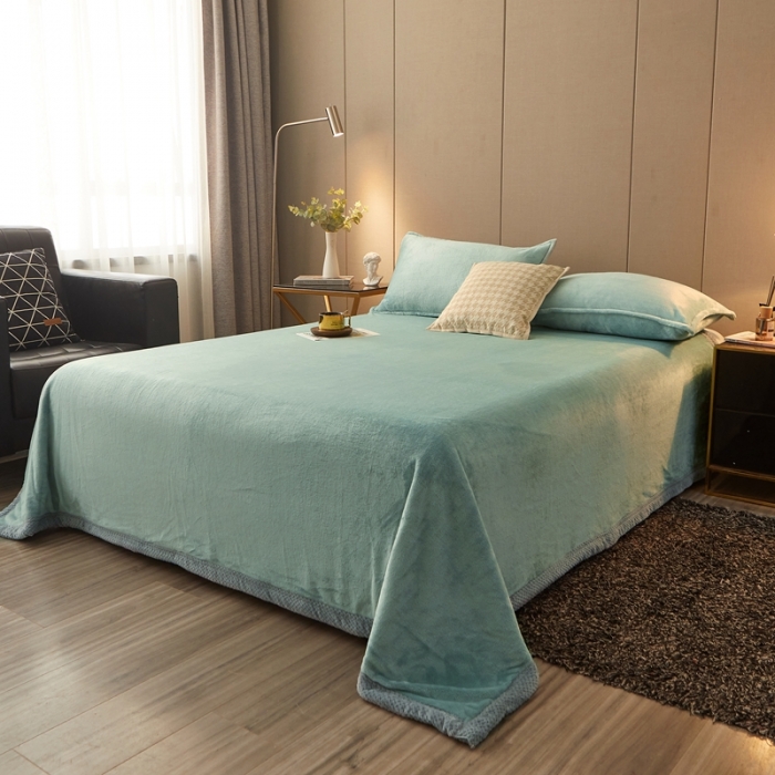 91家纺网 家纺一手货源 找家纺 雅萱 2024新款菠萝格牛奶绒包边毛毯 百合绿